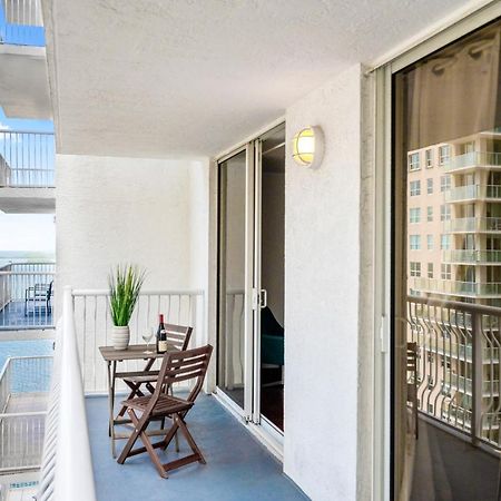 Amazing Condo With Free Parking In Brickell Miami Exterior photo
